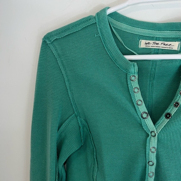 Free People Nailed It Henley size small - Picture 9 of 16